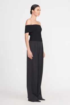 ARTISTRY TOP BLACK