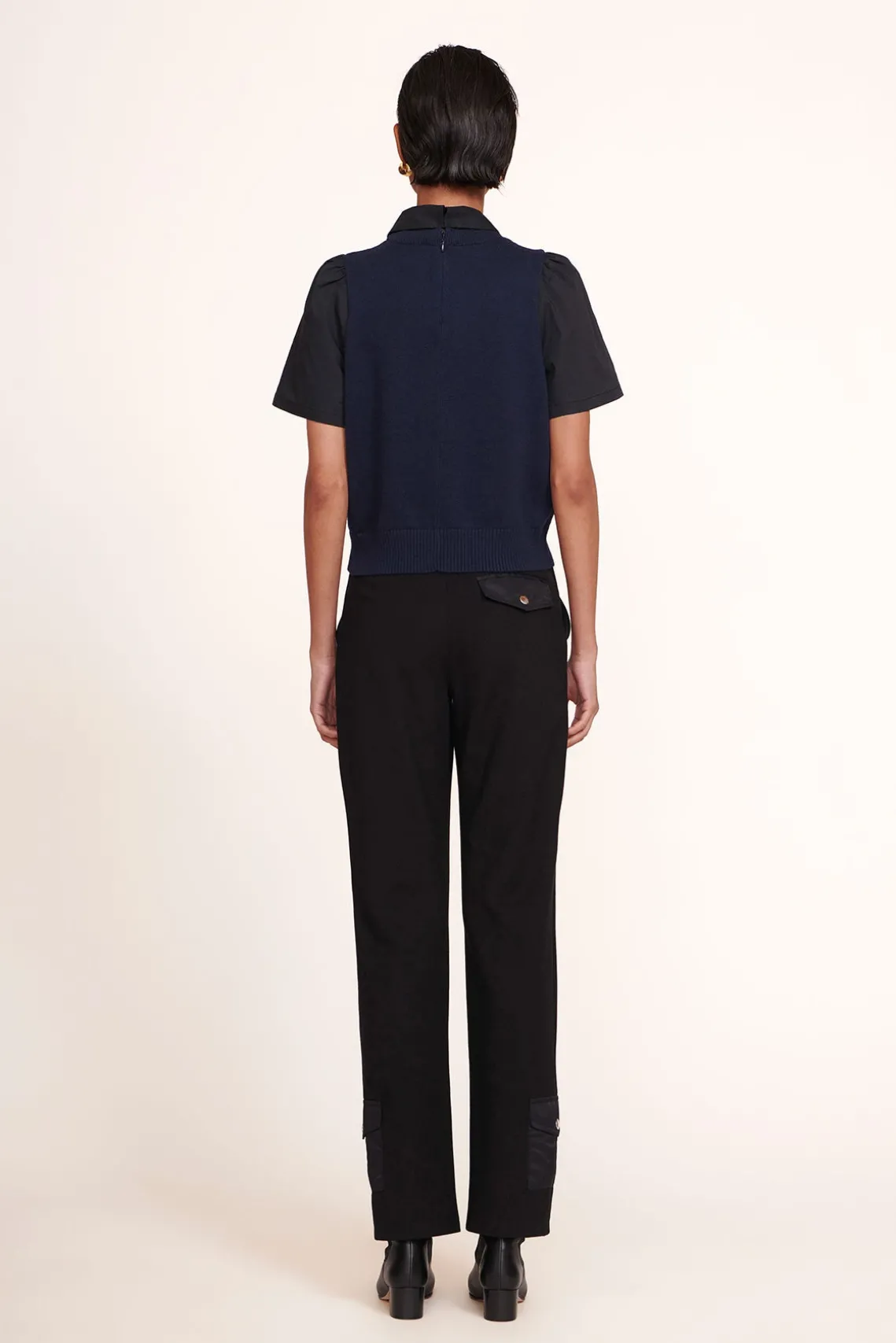 ARYA TOP NAVY BLACK