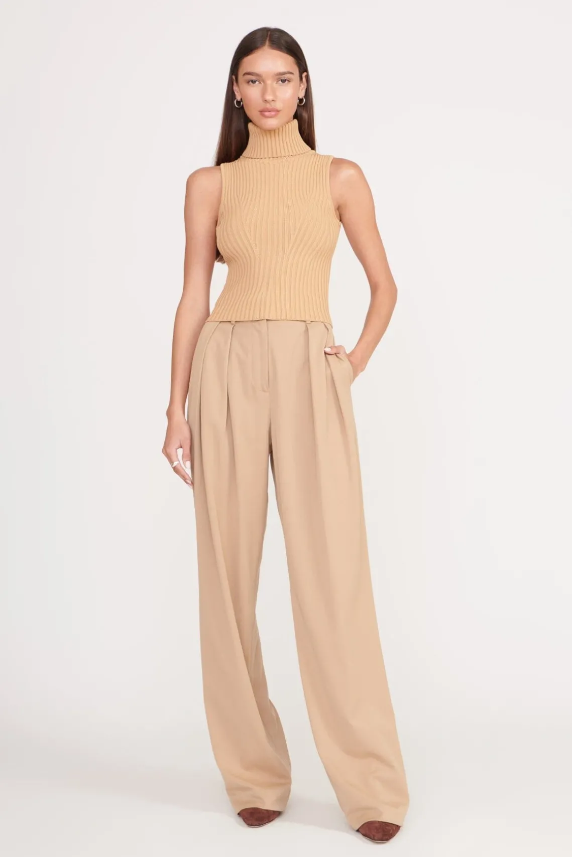 CALLUM TOP CAMEL
