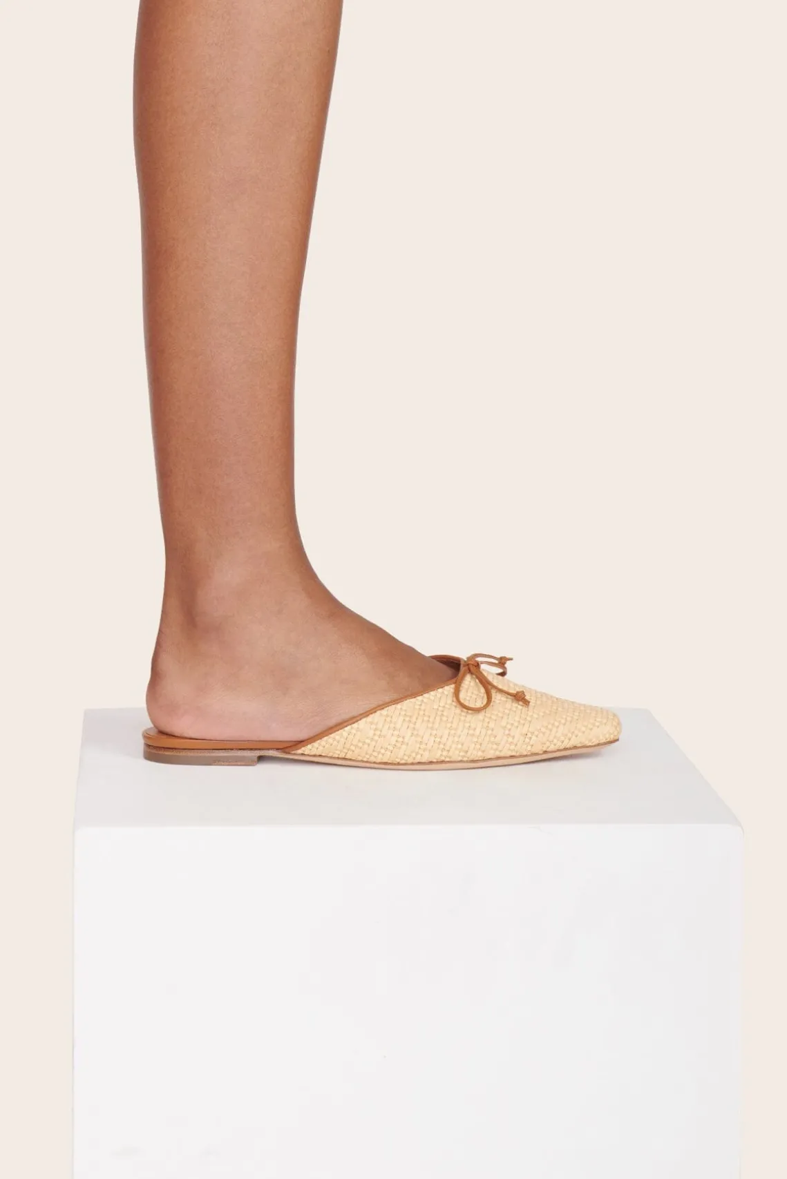 GINA MULE NATURAL RAFFIA