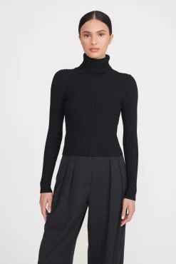 JACE TOP BLACK