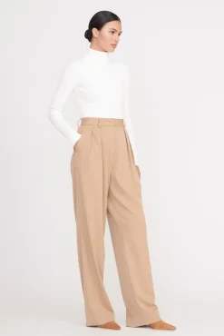 JACE TOP IVORY