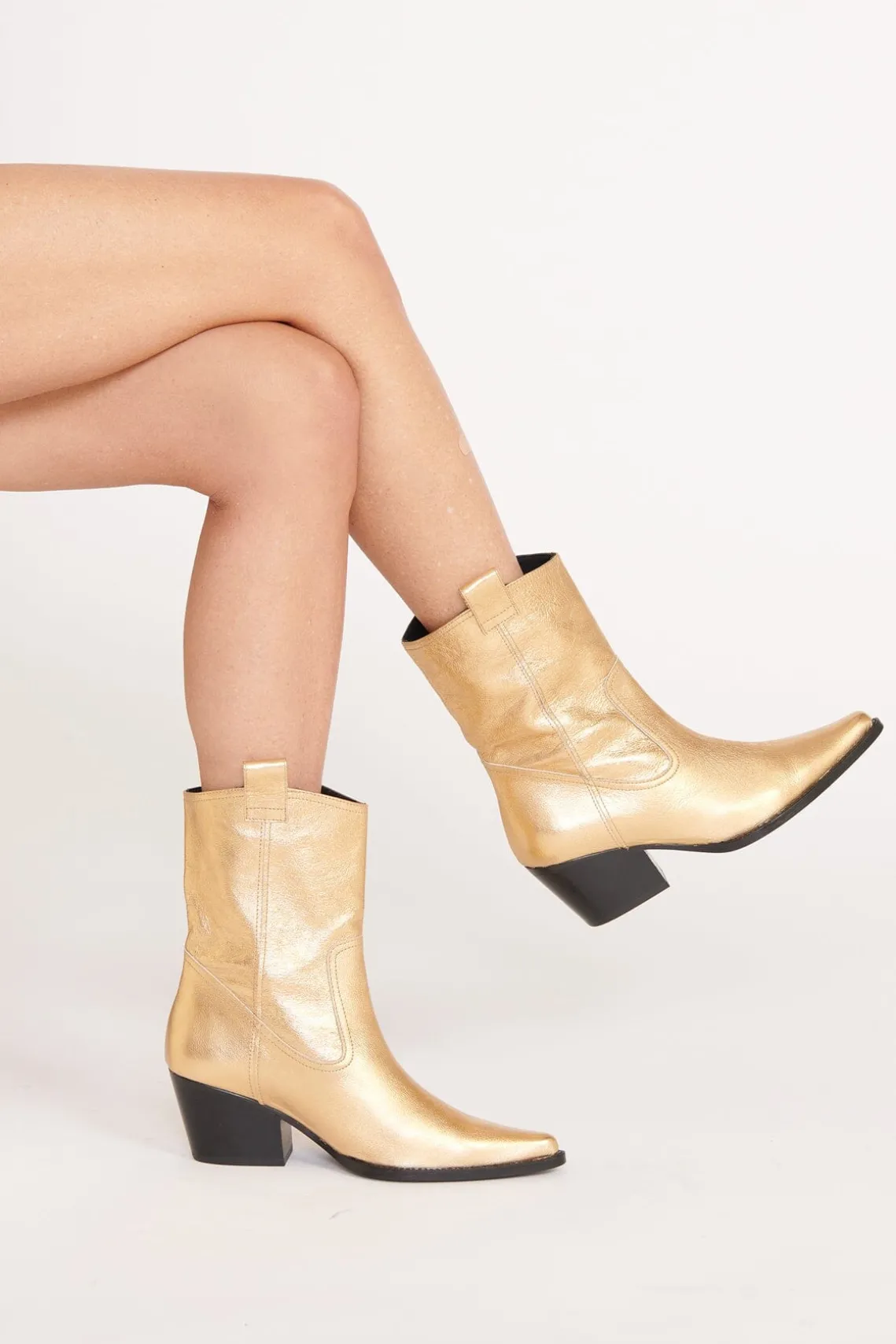 JUNE BOOT GOLD
